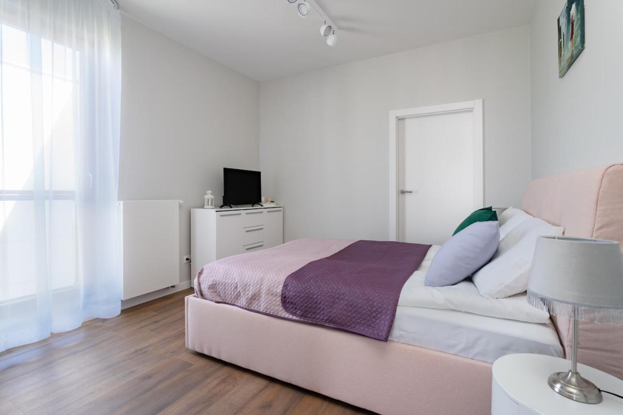 Ina Rent - Przy Plazy- Nadmorski Dwor Гданьск Экстерьер фото